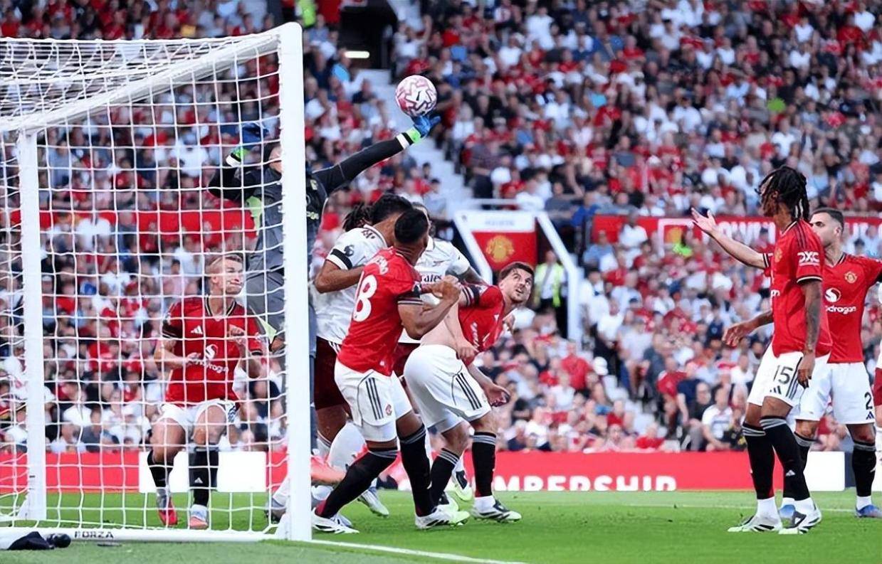 英超首轮曼联输球后如何改进,阿森纳争议进球赢球,第二轮需正名